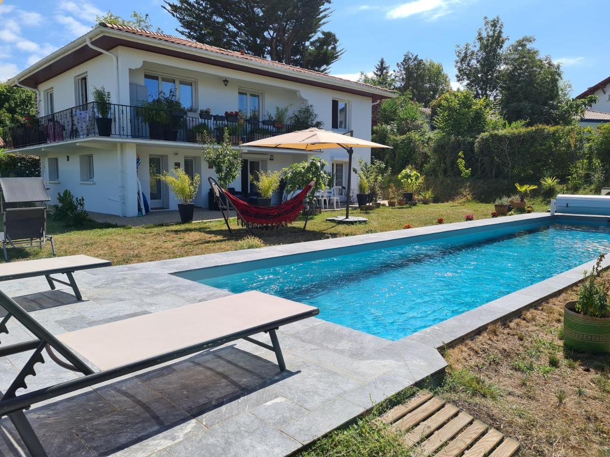 Appartement Avec Cuisine Et Grande Piscine Chauffee Hendaye Exteriér fotografie