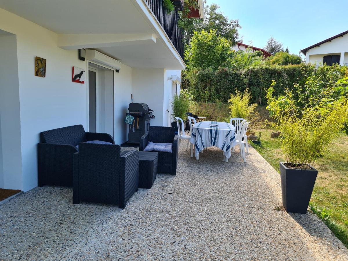 Appartement Avec Cuisine Et Grande Piscine Chauffee Hendaye Exteriér fotografie